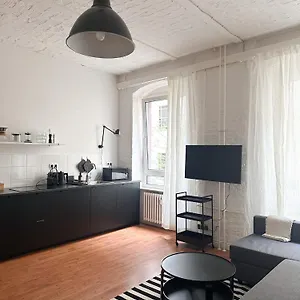  Apartment Nook Design-apartments Mit Kueche, Duschbad, Neben U-bahn Station Aber Ruhig Gelegen